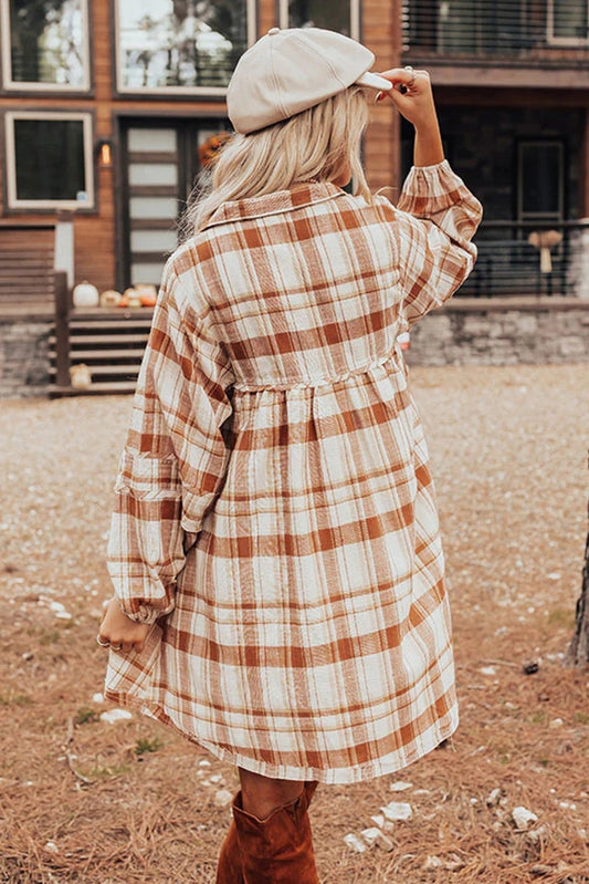 Vestido corto de cuadros marrón con bolsillos