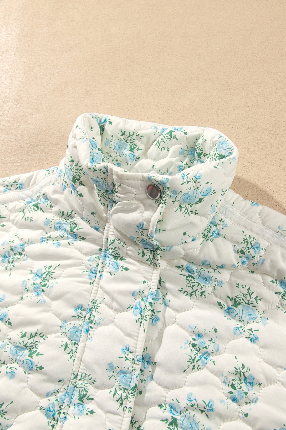 Chaqueta acolchada floral