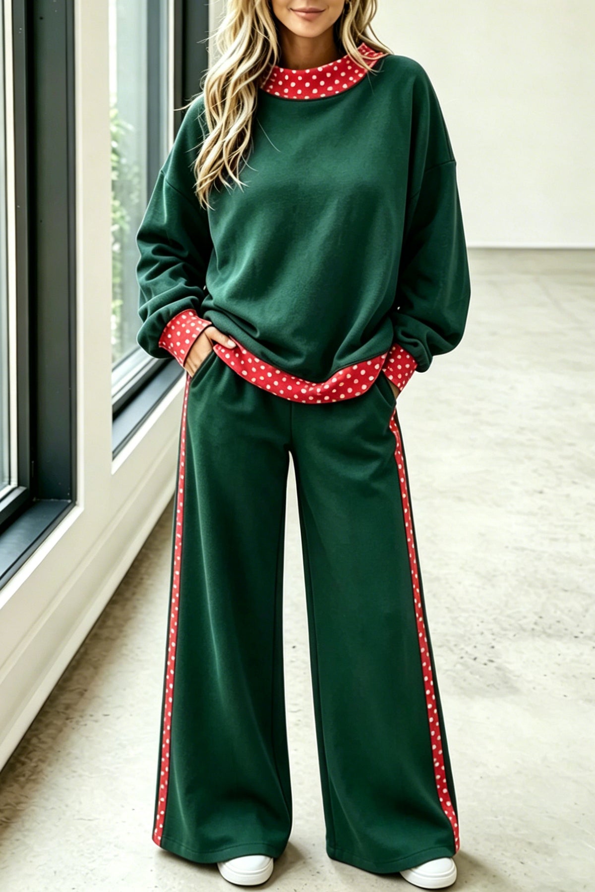 Conjunto verde con lunares
