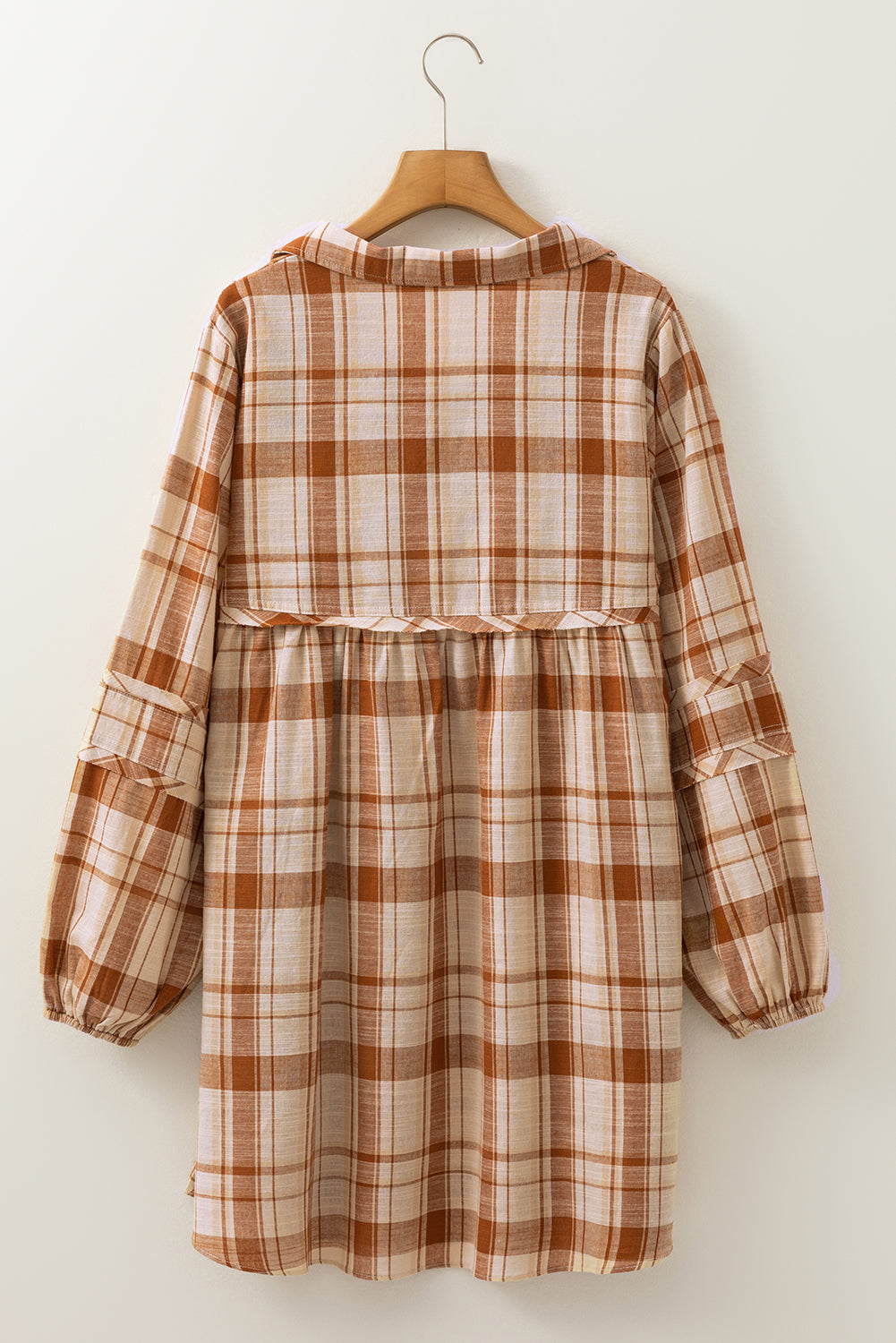 Vestido corto de cuadros marrón con bolsillos