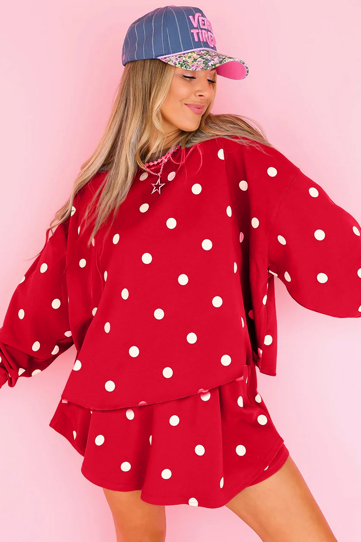 Conjunto de lunares con falda pantalón