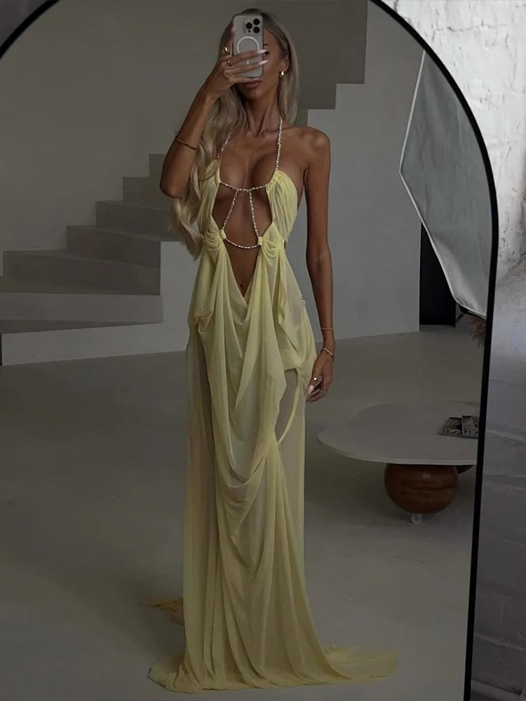 Vestido Stella Glow – Largo Halter con Transparencias y Lujo