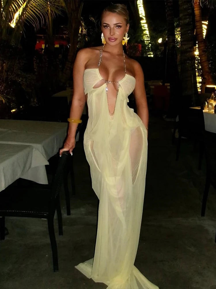 Vestido Stella Glow – Largo Halter con Transparencias y Lujo
