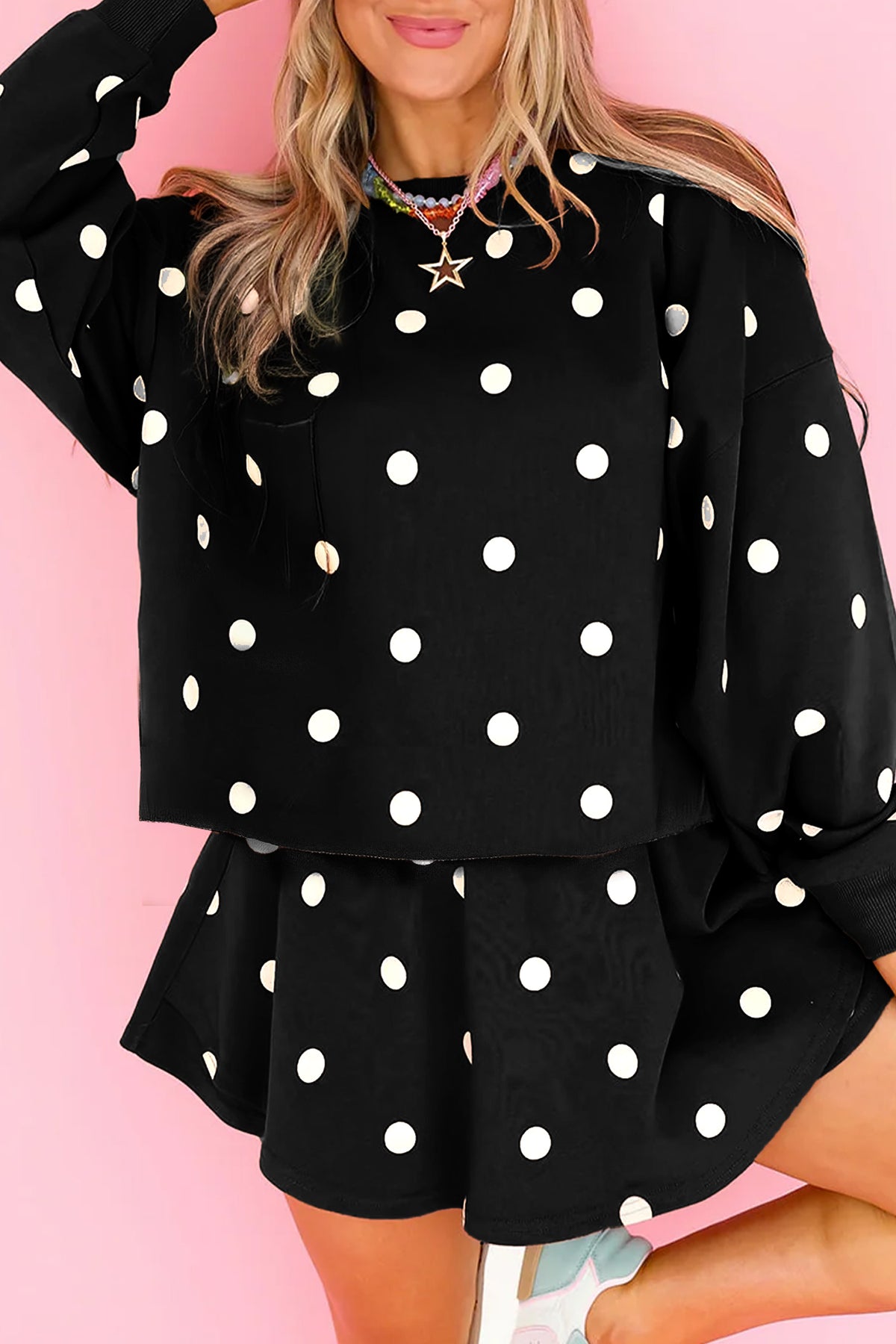 Conjunto de lunares con falda pantalón